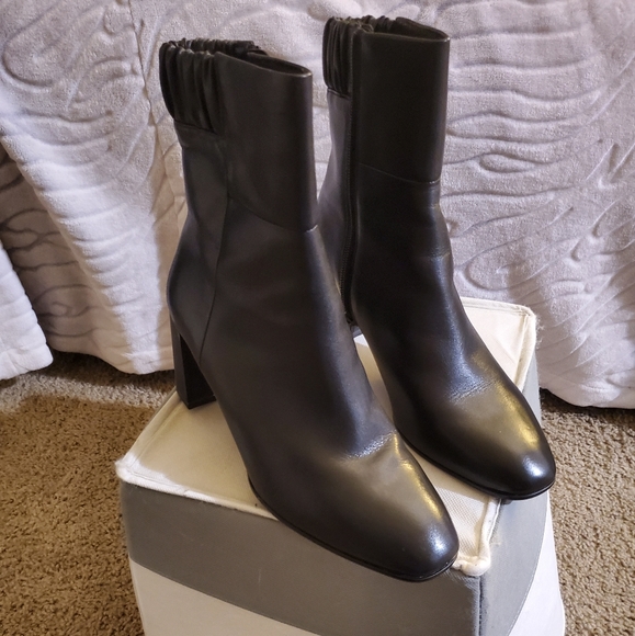 Tamaris Boots - Picture 1 of 6